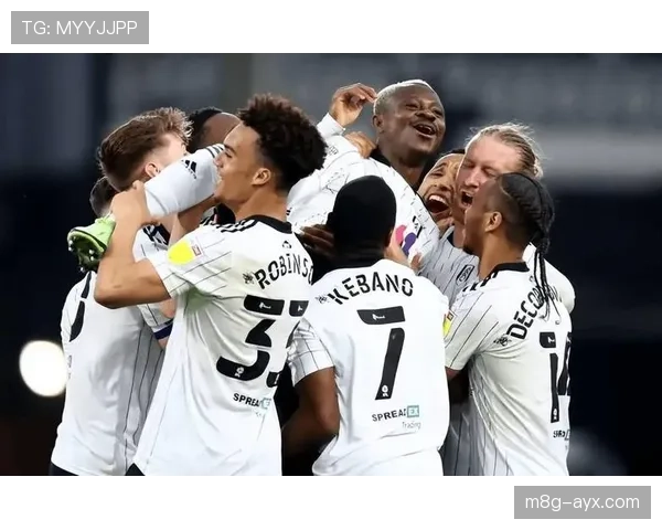 富勒姆关键球员状态回暖,球队在新赛季有望表现稳健 富勒姆关键球员状态回暖,球队在新赛季有望表现稳健